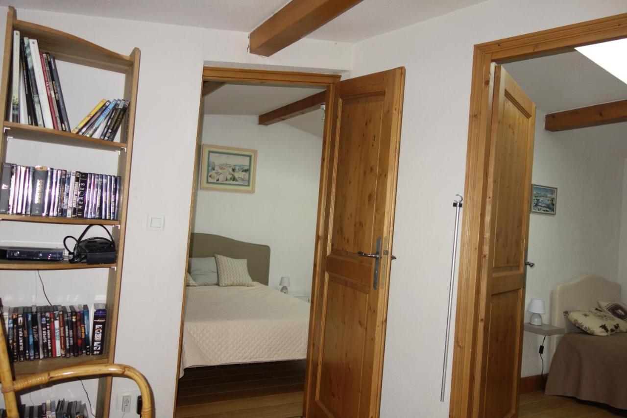 94 M2 Spacieux Insonorise En Plein Centre - Deux Parkings Couverts Gratuits Et Wifi Gratuit ! Saint-Gervais-les-Bains Bagian luar foto